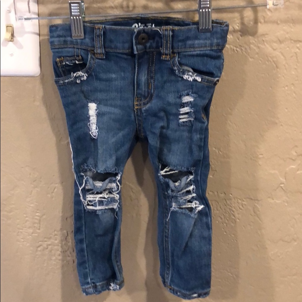 Distressed skinny baby jeans